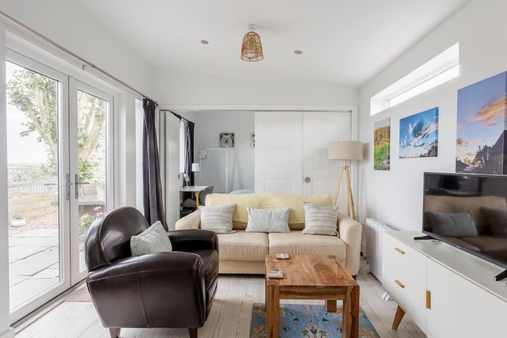 Cosy And Modern 1 Bedroom Garden House - Very Dog Friendly! Tarves Ngoại thất bức ảnh